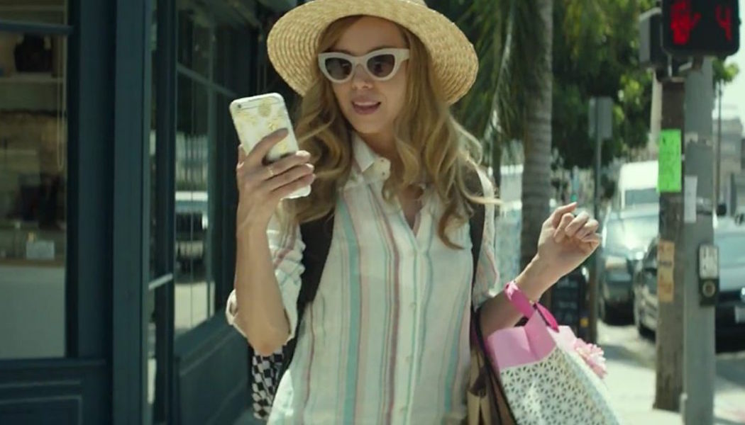 Ingrid Goes West - Movie Reviews - Stomp And Stammer